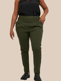 Jia plus size buks dejlig plads over mave og med de smalle ben.