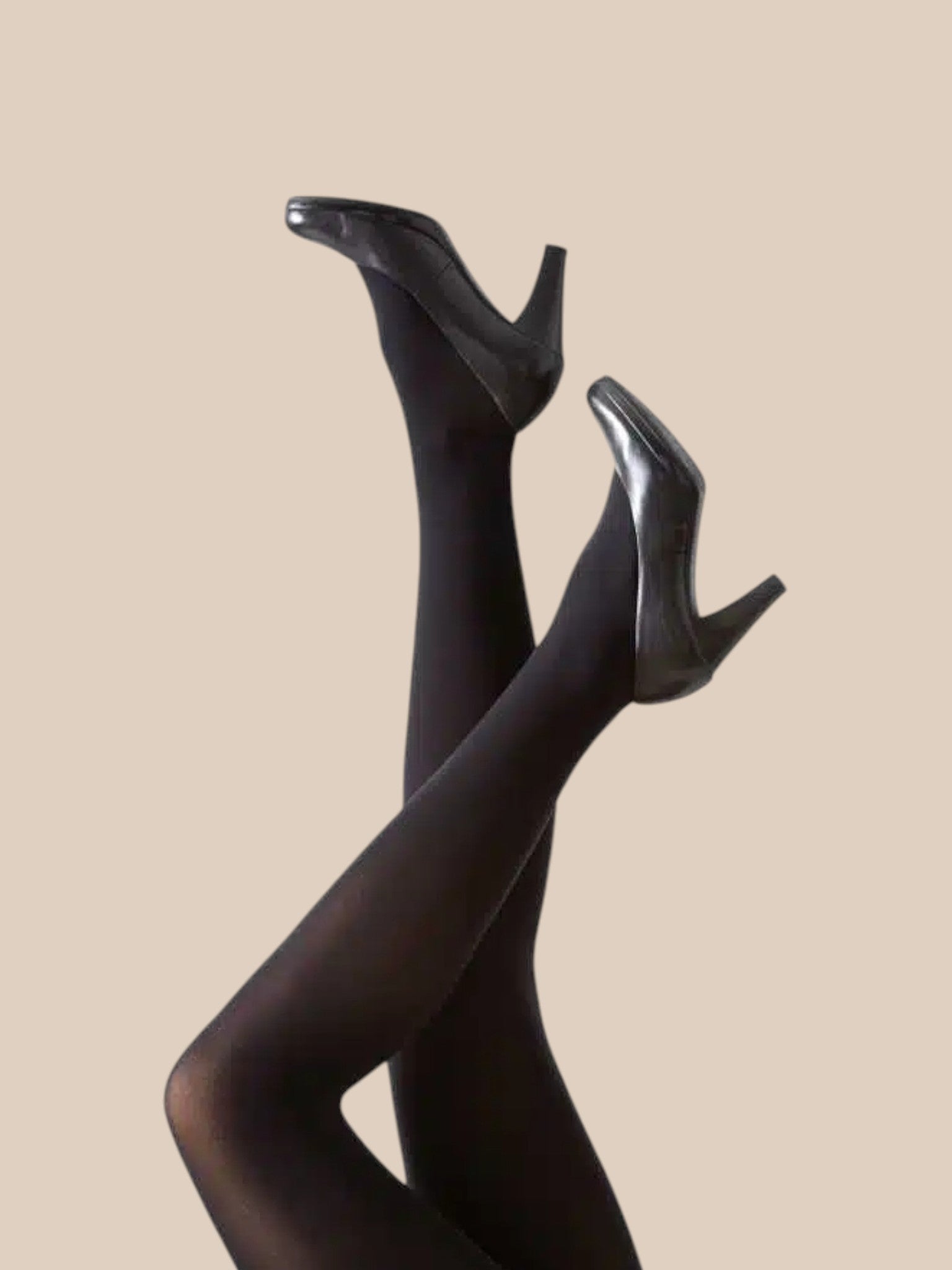 Vores foretrukne strømpebuks til plus pigen. De er 100 denier og derfor ikke gennemsigtig. 