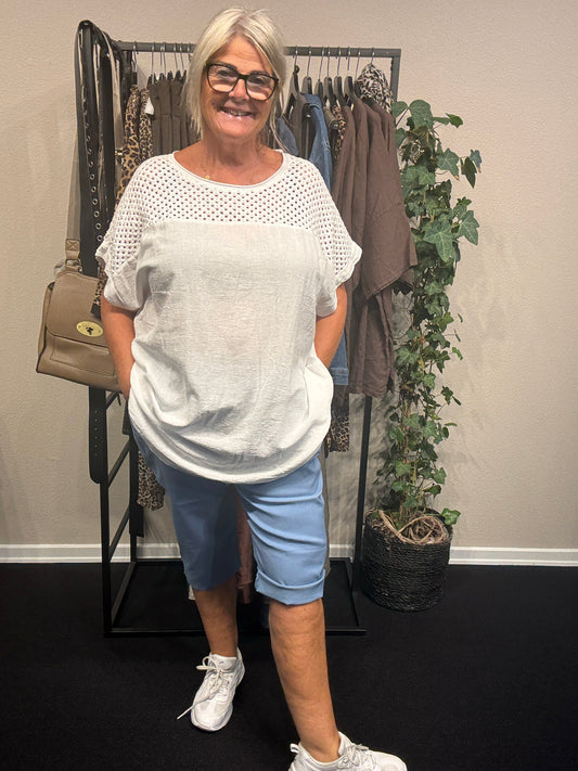 Plussize boom pirat shorts i blå fra igensgaard.dk