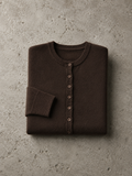 ONLY Carmakoma Carloyal Cardigan – Brun

En skøn basiscardigan, som passer til det hele. Carloyal Cardigan fra ONLY Carmakoma er strikket i en blød og behagelig kvalitet med god komfort, der gør den perfekt til både hverdag og fest.