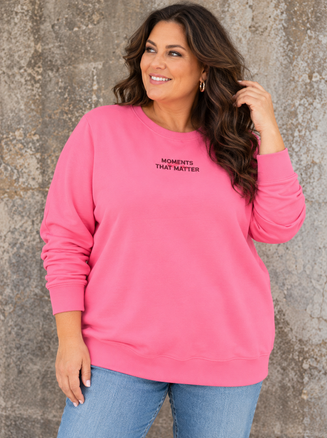 Only carmakoma sweatshirt plussize langt ærme rund i hals i 100 % bomuldmed tryk foran og bagpå blød dejlig overdel fra Sigensgaard.dk