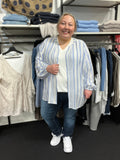 De lækreste jeans ved navn CarWilly fra Only Carmakoma. Der er meget stræk i disse, og så sidder de fantastisk. Modellen her har en str. 54 på.