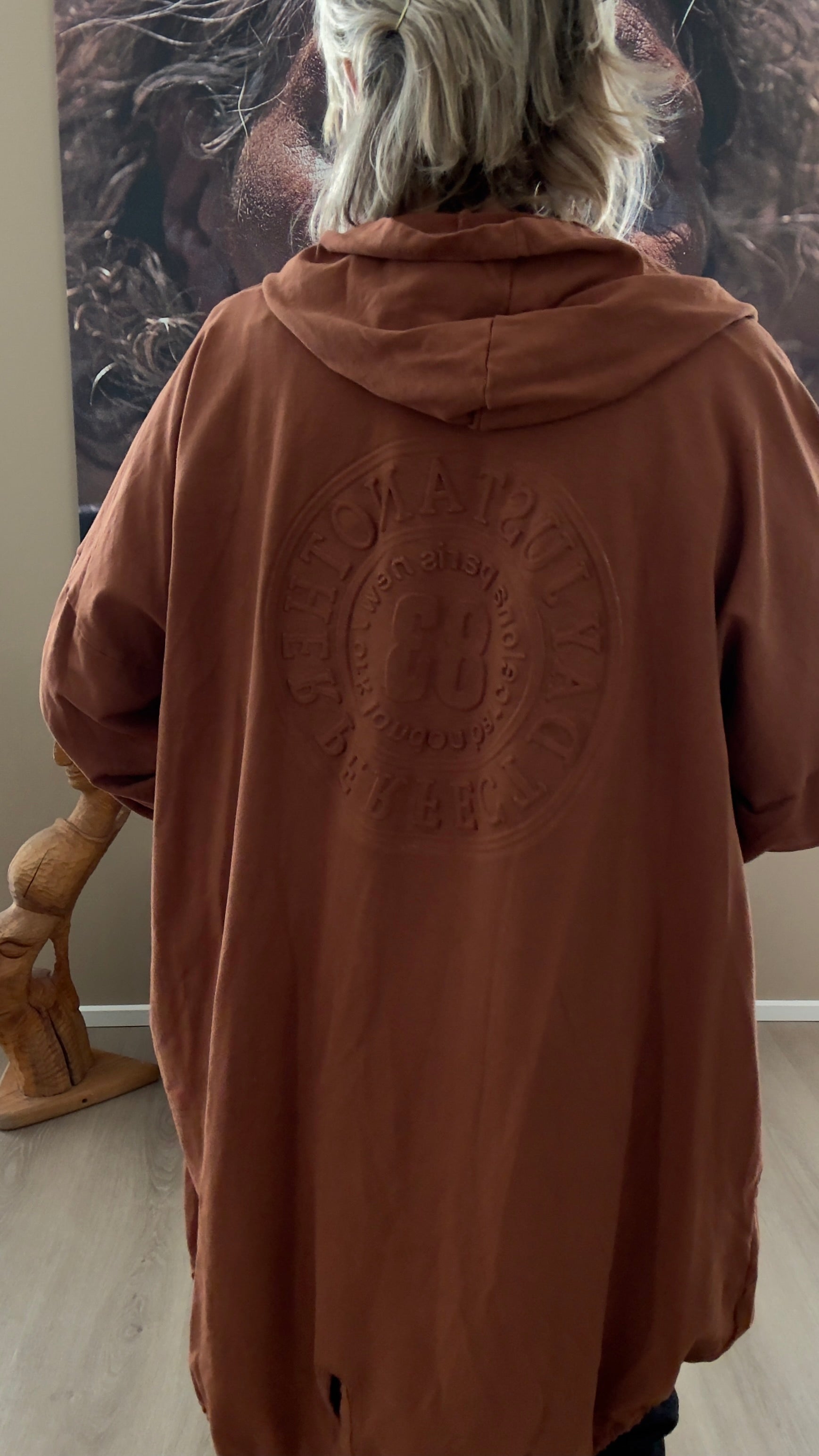 Plus size Charlotte cardigan som findes i mange farver plussize fra sigensgaard.dk