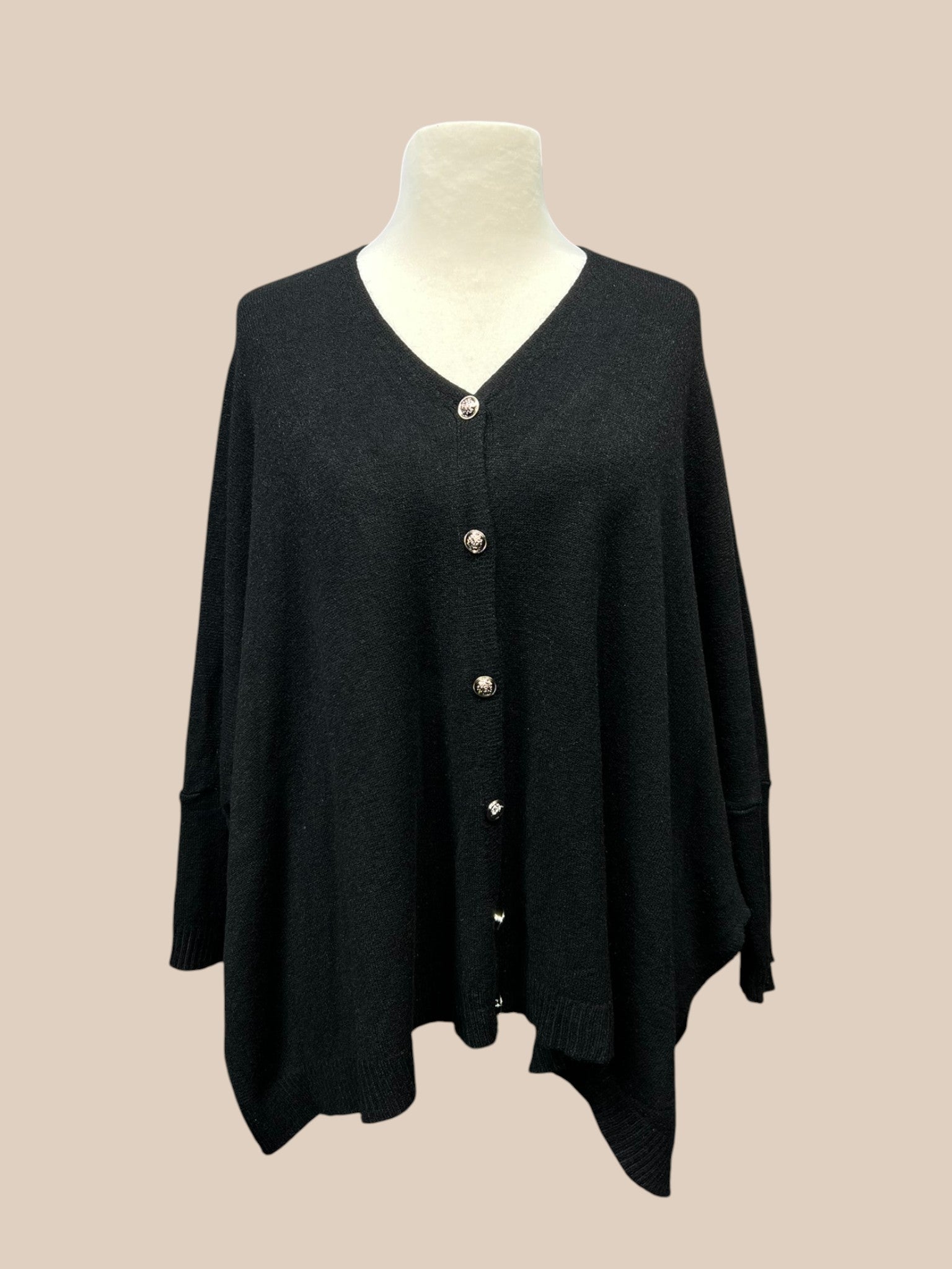 Gerda strik cardigan oversize blød og lækker som findes i mange farver hos Sigensgaard.dk