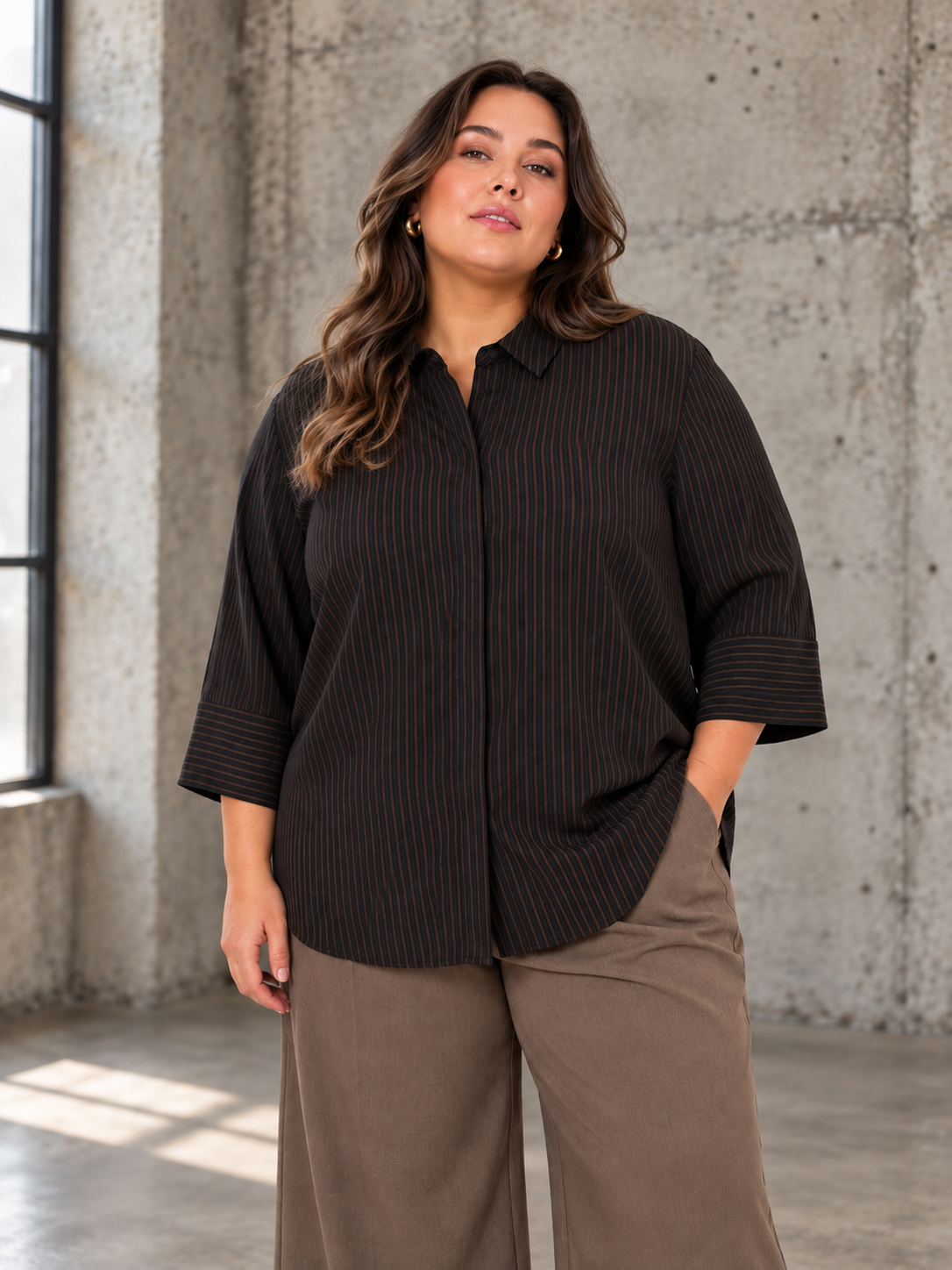 Hedi 1 Plus Size Skjorte med Striber | Komfortabel Dame Skjorte

SEO-beskrivelse

Elegant plus size skjorte med striber, løs pasform og høj komfort. Hedi 1 er perfekt til både hverdag og afslappet styling.billed er Ai generet