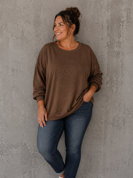 Lækker plus size bomuldssweatshirt som findes i mange forskellige farver. Den er dejlig rummelig i facon og kan bruges op til en str. 50+