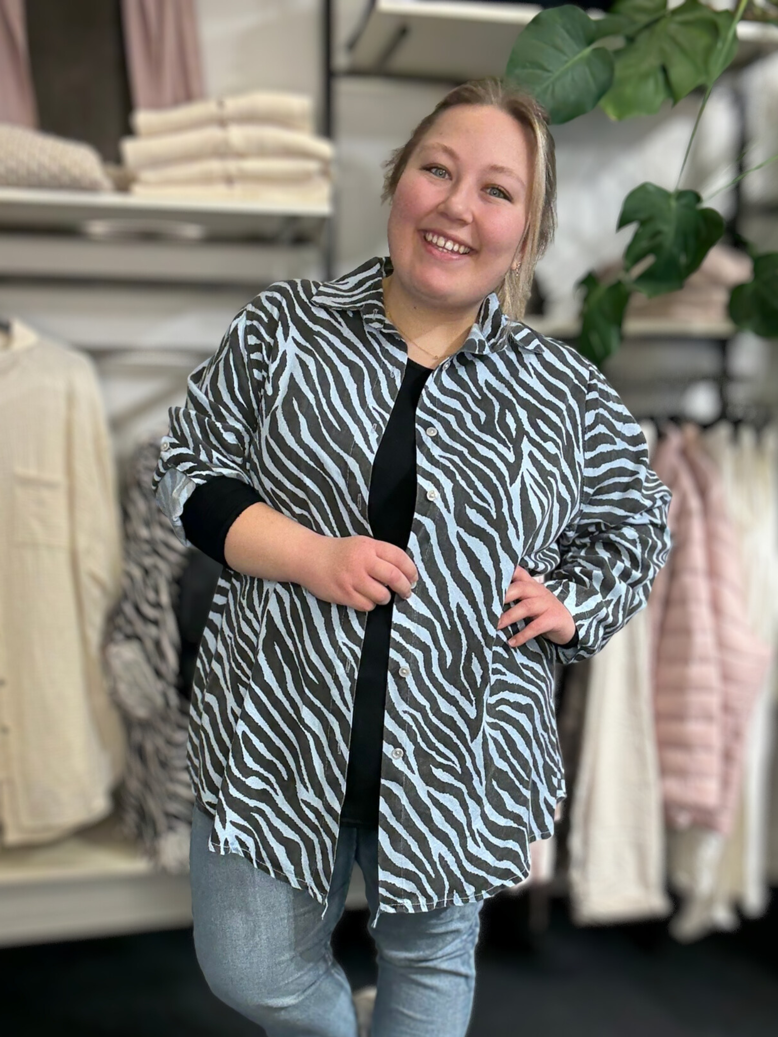 Helga skjorte i tidløst design – let, behagelig og nem at style.