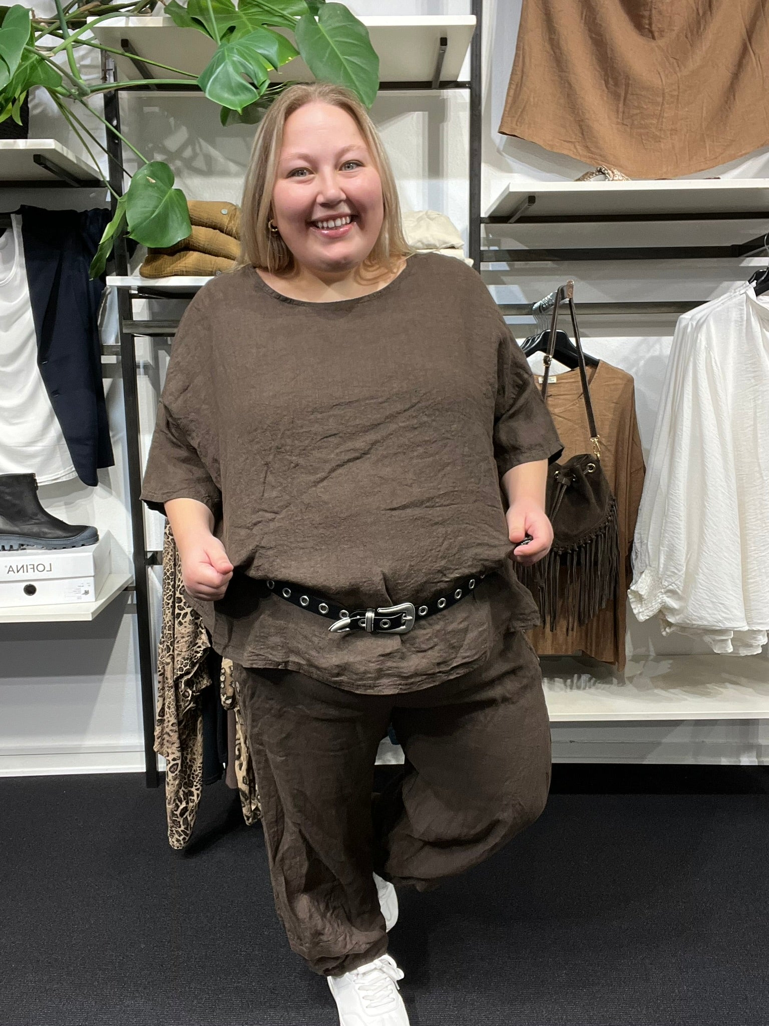 Hulda og Linda er et sæt vi aldrig bliver trætte af. Det er perfekt til plus size kroppen, og kan bruges året rundt.