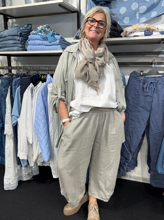 Hulda i sand baggy stupbuks plusstørrelser sigensgaard webshop