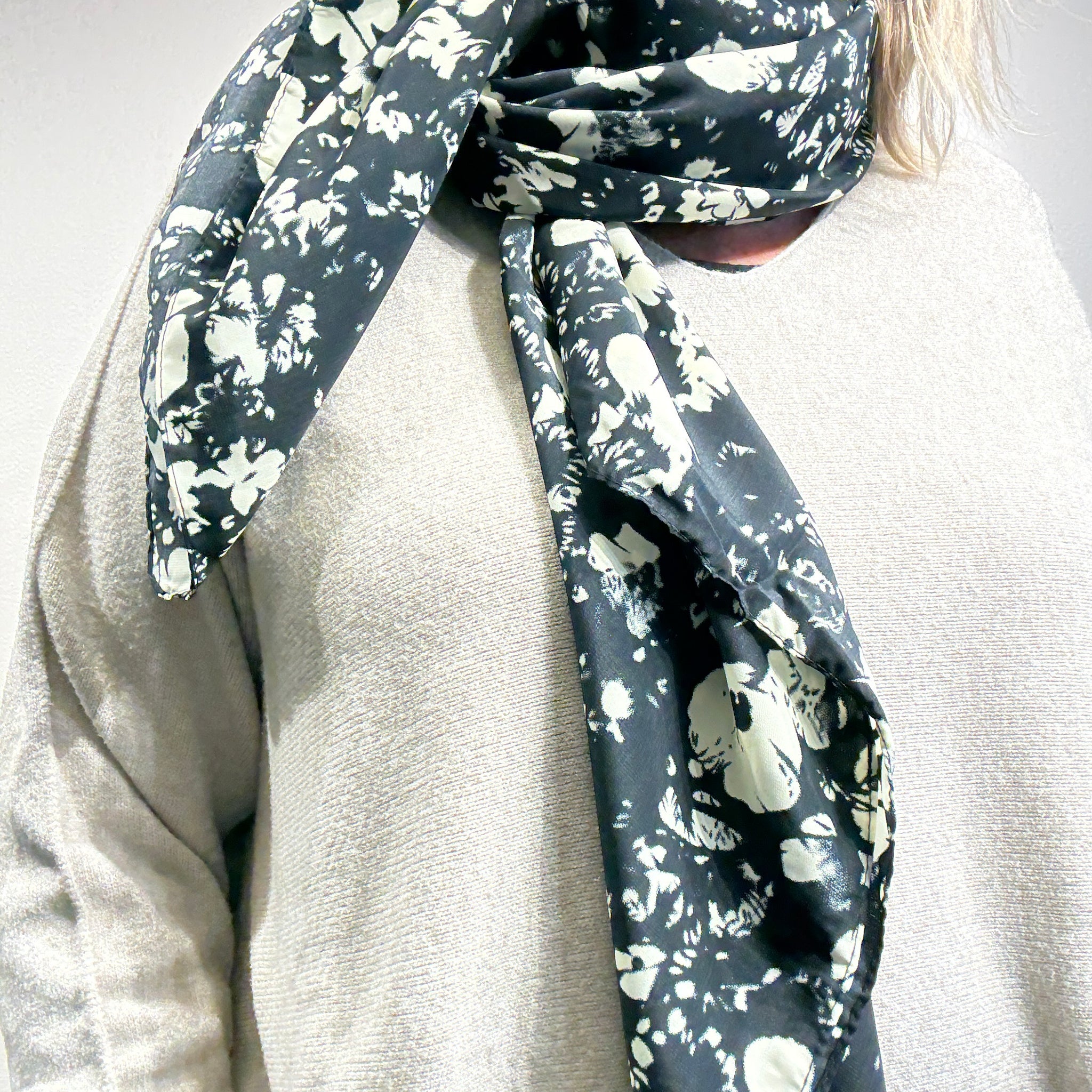 Sigensgaard - Bitter tørklæde