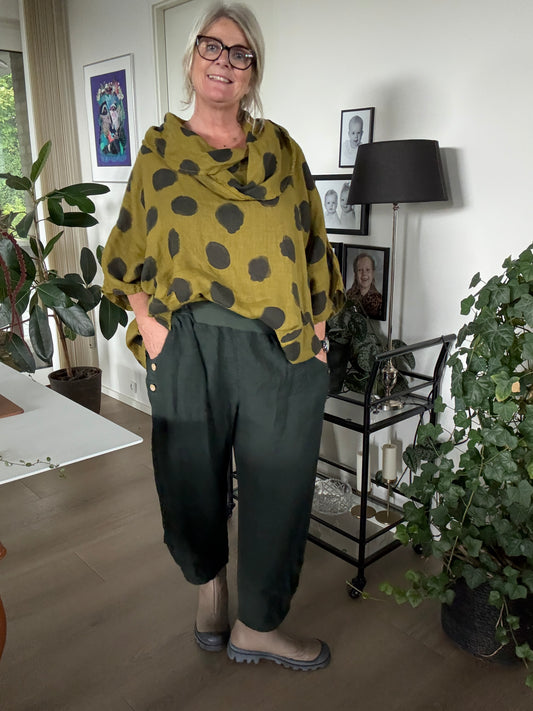 Jasmin hørtunika fra sigensgaard her ses farven lime.