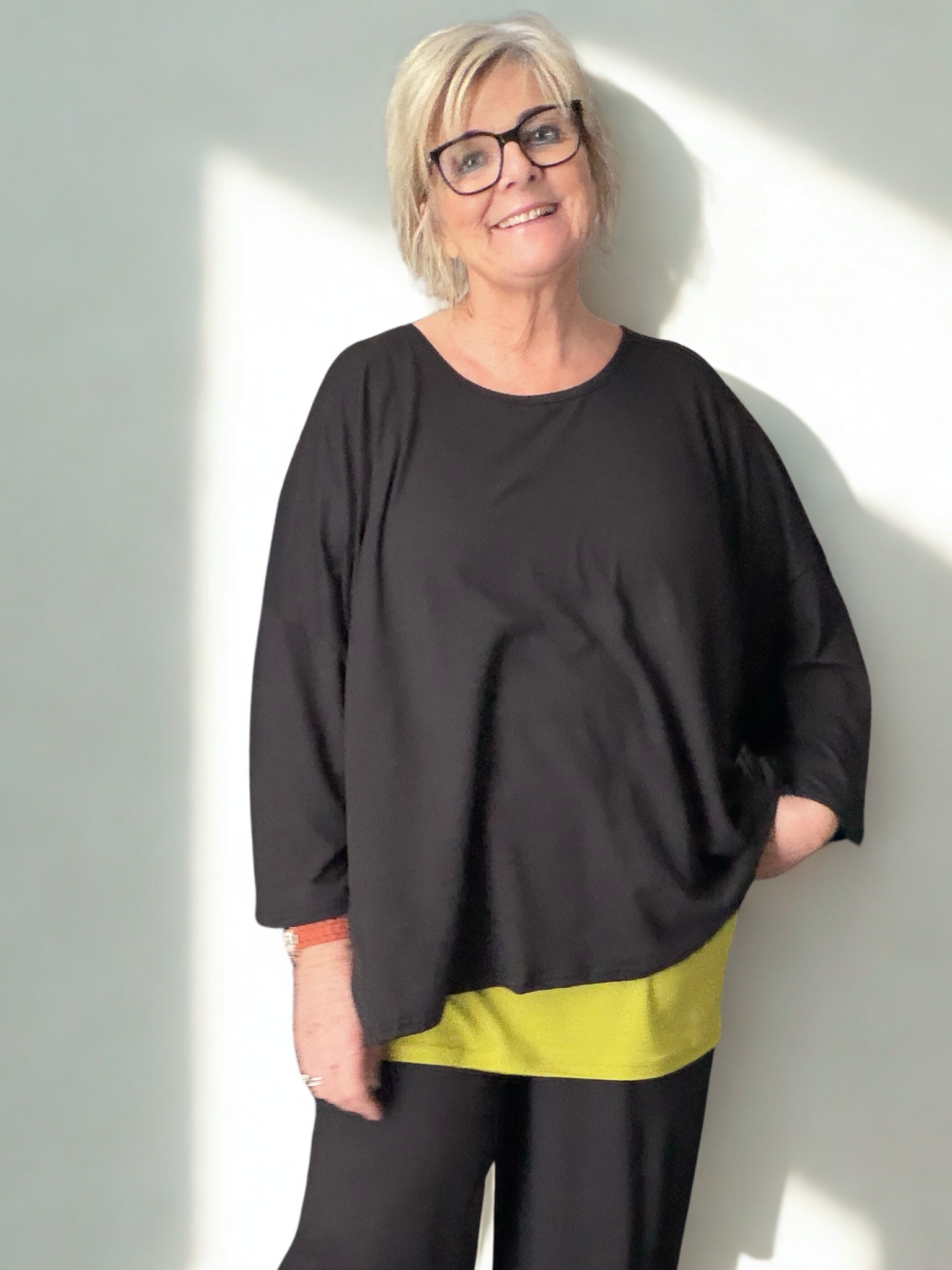 En blød og afslappet t-shirt lavet til plus size kvinder, som ønsker den ypperste komfort i en lækker kvalitet.