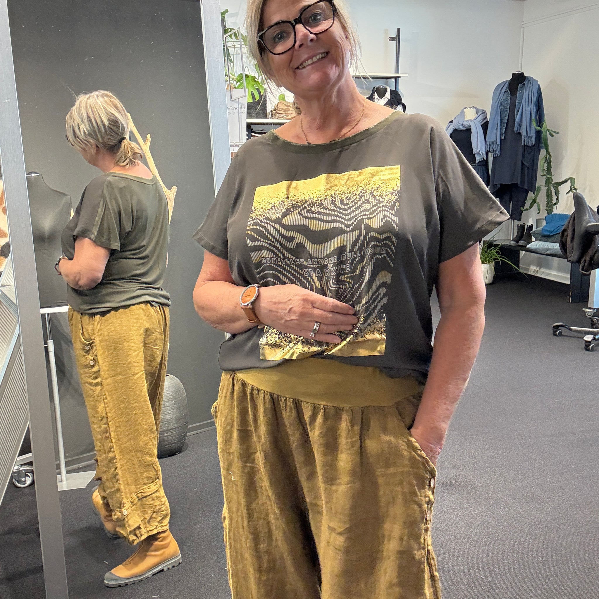 sennep hulda hørbuks og ketty tshirt