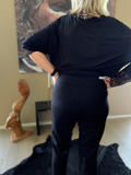 Plussize kraftig leggins som ikke er  stram i ben den bedste facon i leggins i plusstørrelser sigensgaard.dk som har disse pont neuf leggins.