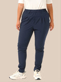 Jia plus size buks dejlig plads over mave og med de smalle ben.