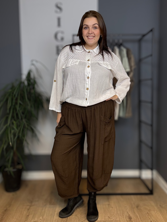 Molly stump buks her i den brune, findes i 4 flotte farver.