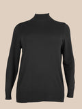 Frea strik pullover med turtel neck fåes i 3 forskellig farver,facon er rummelig. 