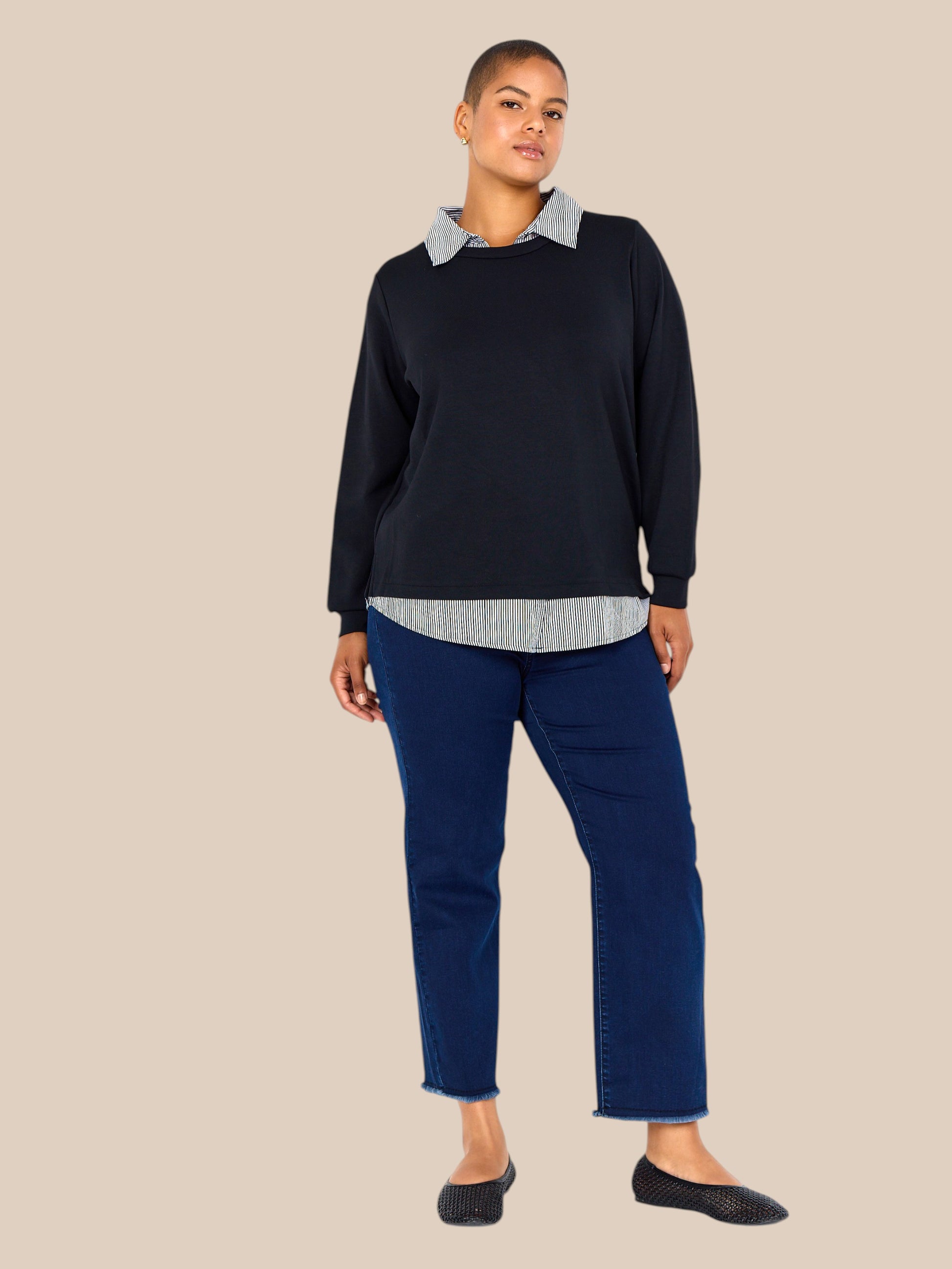 sweatshirt med en snyde krave under let at bruge da man ikke skal have noget under plussize fra Sigensgaard.dk