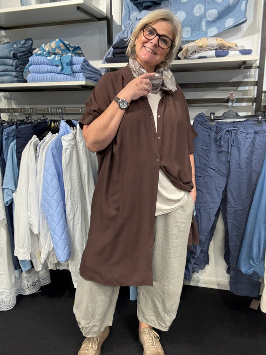 sia 5 lang plussize brun skjorte kort ærme