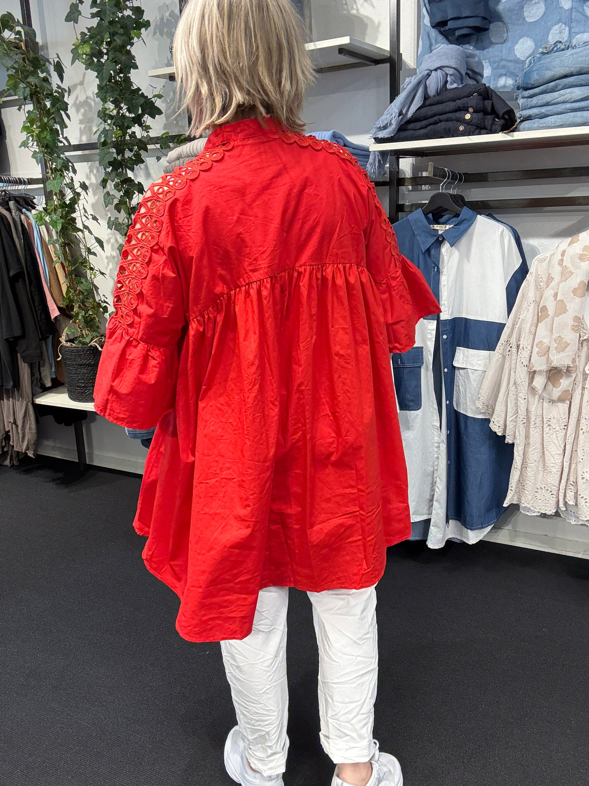 pluspiger bomuldstunika med blonde