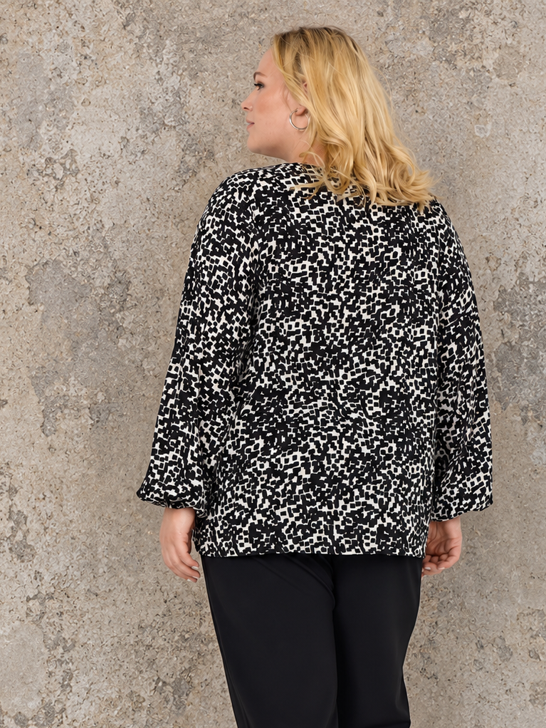 Wasabi - Alia 1 plus size bluse