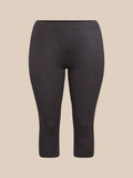 Plus size lårbasker også kendt som cykelshorts. Perfekt til at have under kjolen, så dine lår ikke gnider mod hinanden. Det er essentielt i sommeren hvis du spørger os.