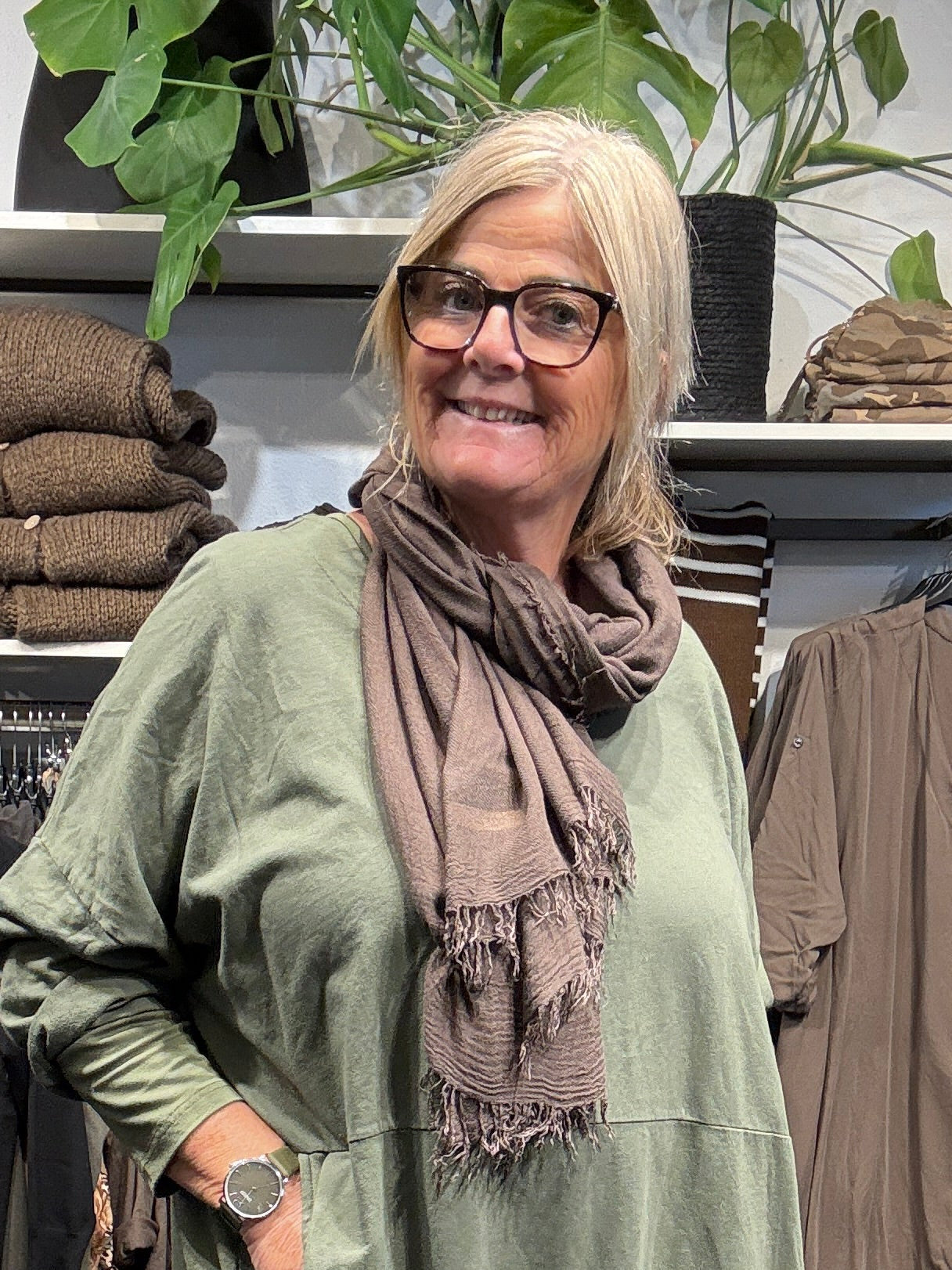 bomulds sweatkjole i army