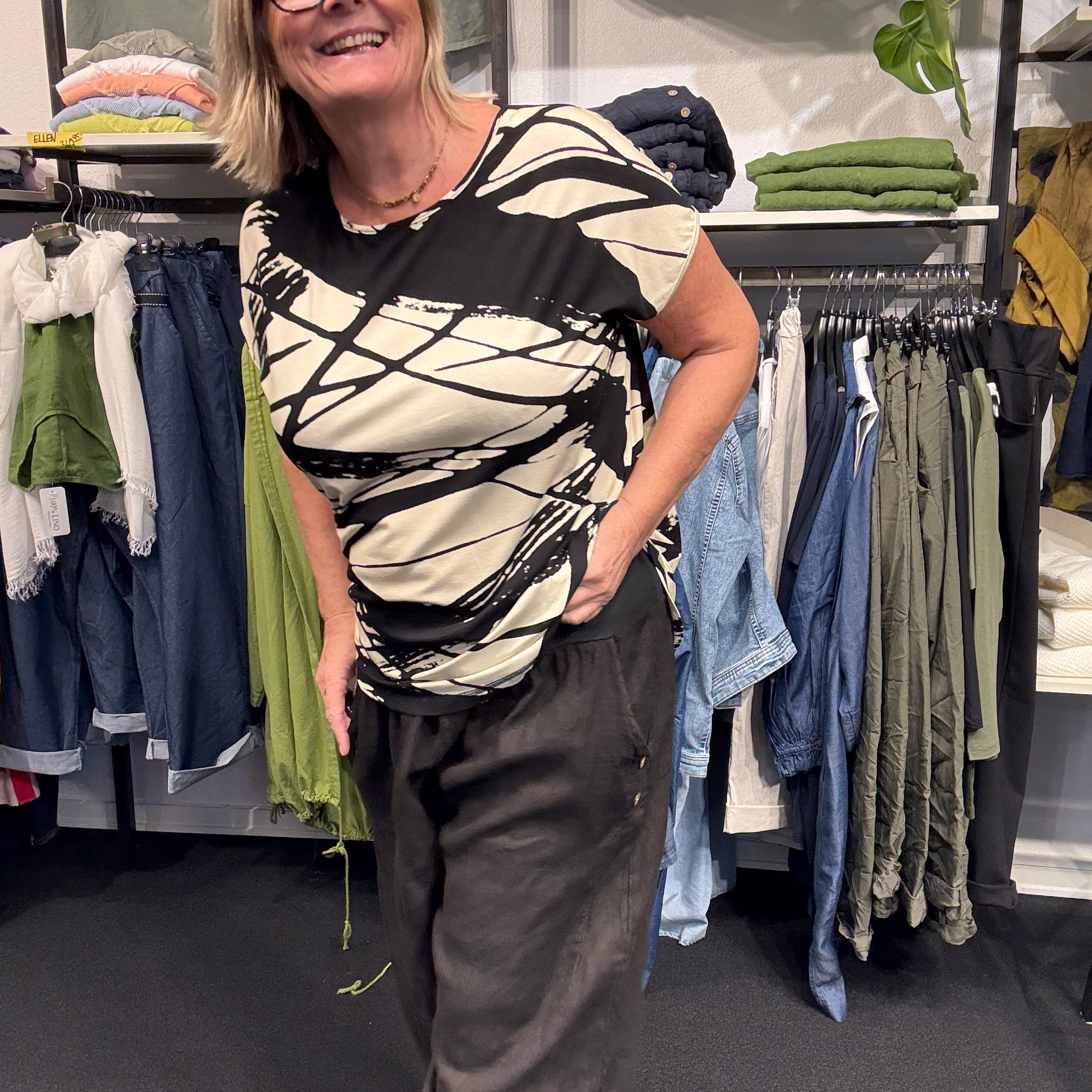 gitte tshirt med print pluspiger gozzip