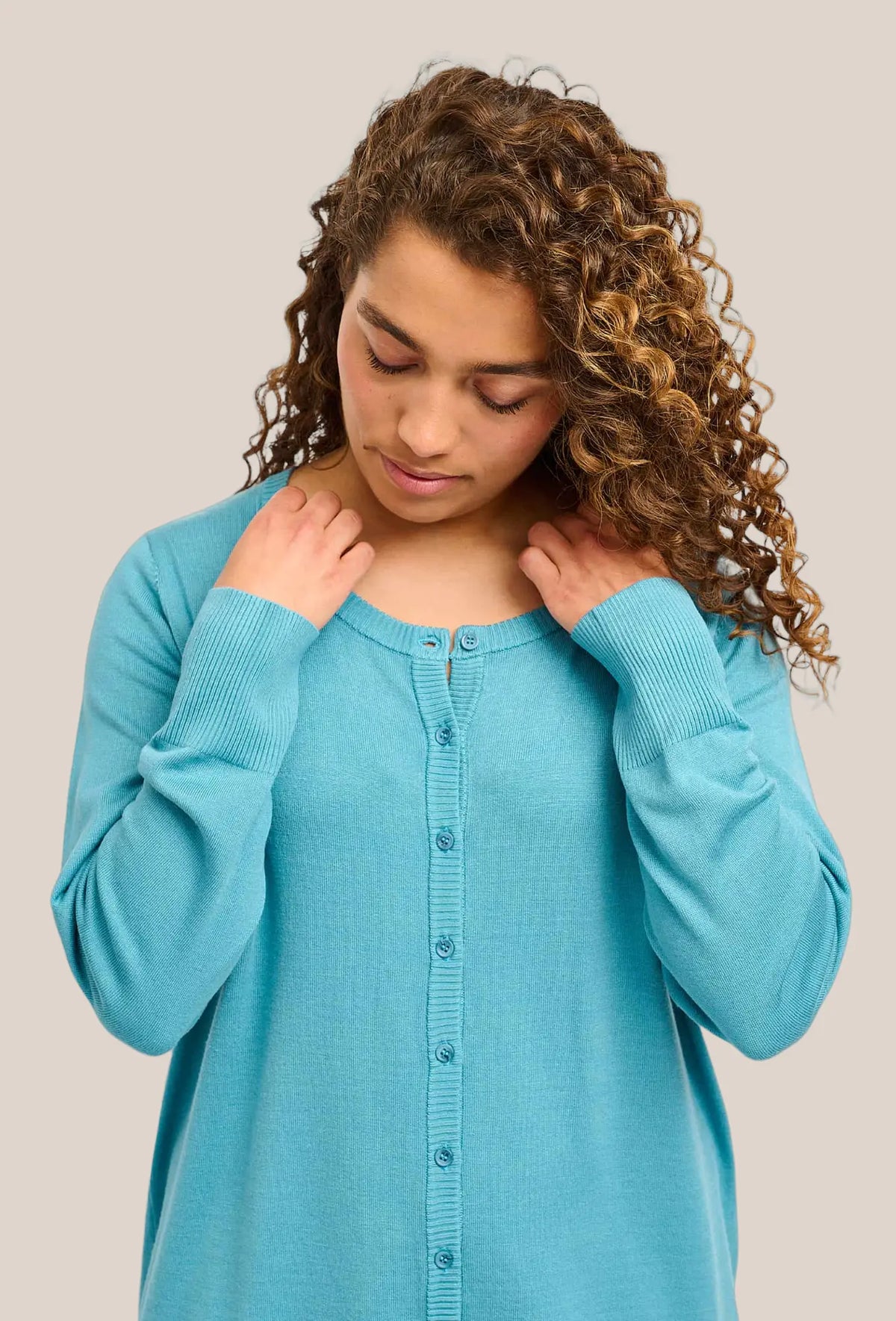 Adia - Sylivi Kort Cardigan